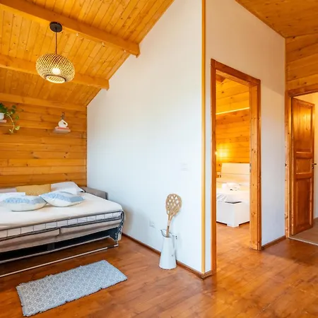 Oaknest Naturelodge - Manzana アパート