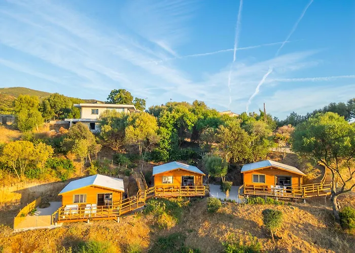 Oaknest Naturelodge - Manzana Badesi